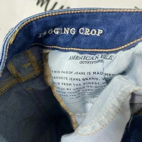 America Eagle Distressed Next Level Stretch X Crop Jegging - Picture 8 of 9